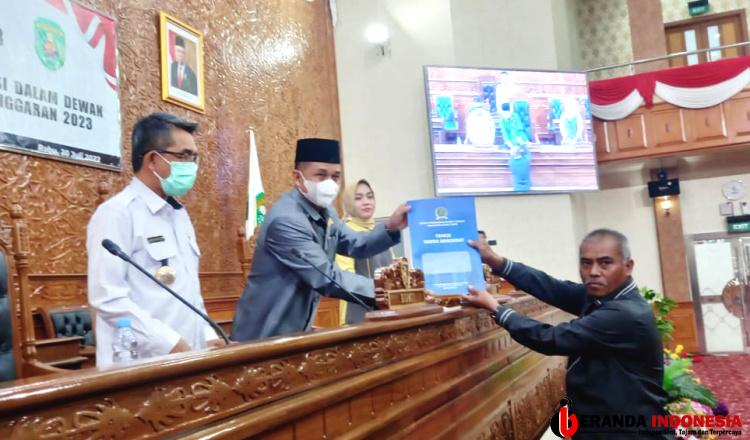 Hason Ali Sampaikan Tiga Catatan Terhadap RKUA dan PPAS Kutim Tahun 2023