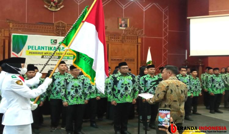 Faizal Rachman Dilantik Menjadi Wakil Ketua KAHMI Kutim