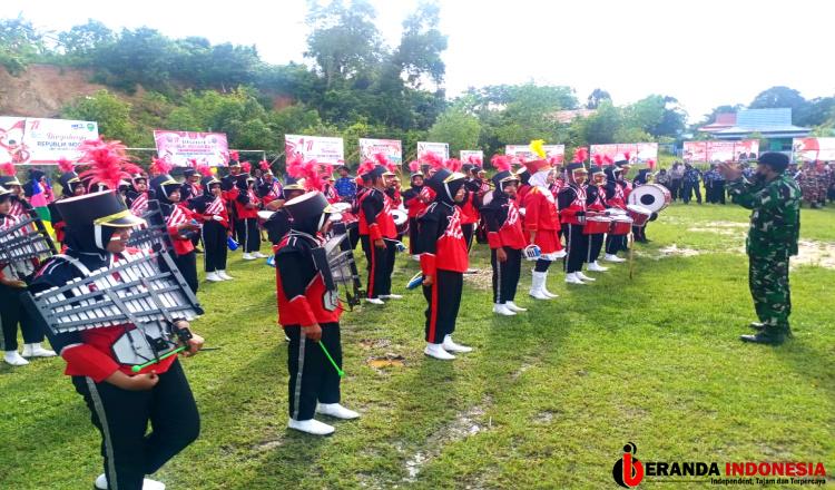 Terjunkan Babinsa Koramil 0909-06/Bengalon Sukseskan Upacara HUT 77 RI, Danramil: Pengabdian untuk Negeri