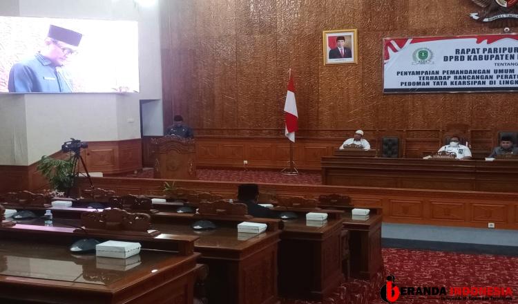 Pandangan Umum, Fraksi PPP Sampaikan Poin Penting Raperda Kearsipan