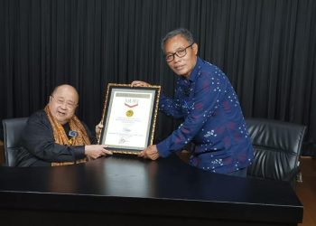 Donor Darah HUT Ke-7 SMSI Raih Penghargaan MURI