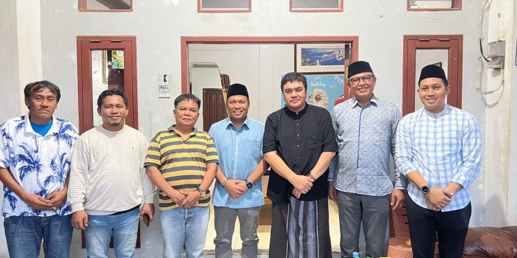 Irwan Fecho Mulai “Gerilya Politik” ke Simpul Massa Jelang Pilkada Kutai Timur 2024