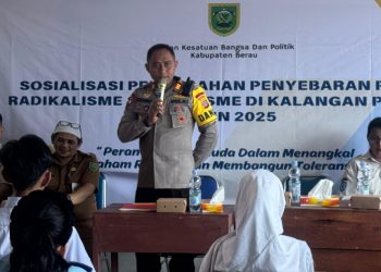 Cegah Radikalisme, Brimob Kaltim Sosialisasi di SMA PGRI 13 Berau