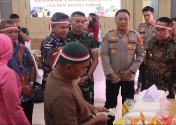 Kapolres Salurkan 8 Ton Beras SPHP dan 350 Paket Bapokting Murah