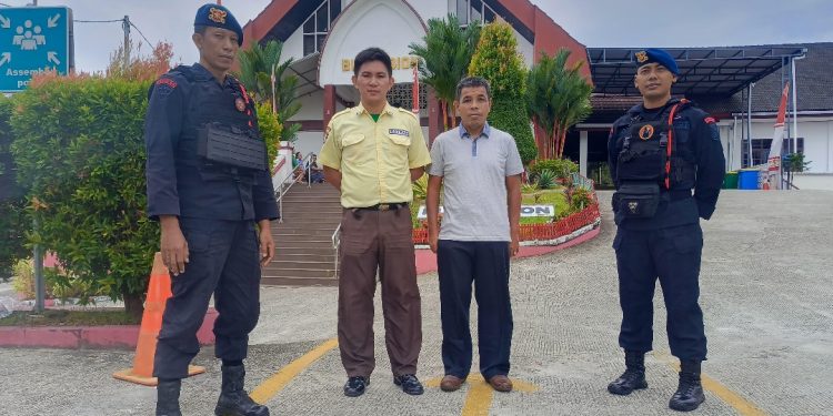 Brimob Kaltim Gelar Pengamanan Gereja dan Program Minggu Kasih