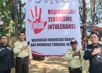 Polda Kaltim Pasang Spanduk dan Baliho Cegah Paham Radikalisme 