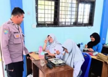 Polsek Samarinda Seberang Kawal Distribusi MBG di Dua Kecamatan