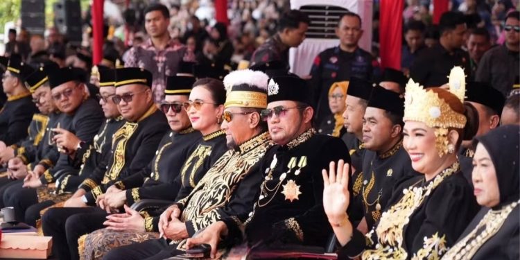 Erau Adat Kutai Dibuka Menteri Pariwisata, Sapa Warga Berbahasa Kutai  