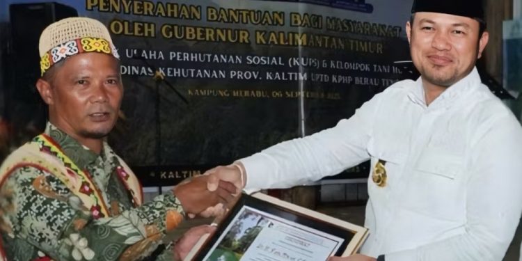 Rudy Mas’ud, Gubernur Kaltim Pertama ke Kampung Merabu