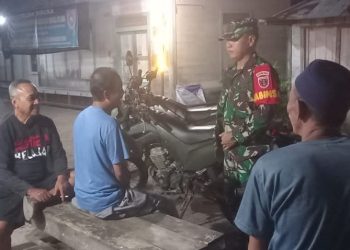 Tingkatkan Keamanan Wilayah, Babinsa Busang Gencar Komunikasi Sosial
