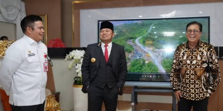 Gubernur Apresiasi PT KPC Perbaiki Jalan Longsor Sangatta-Bengalon