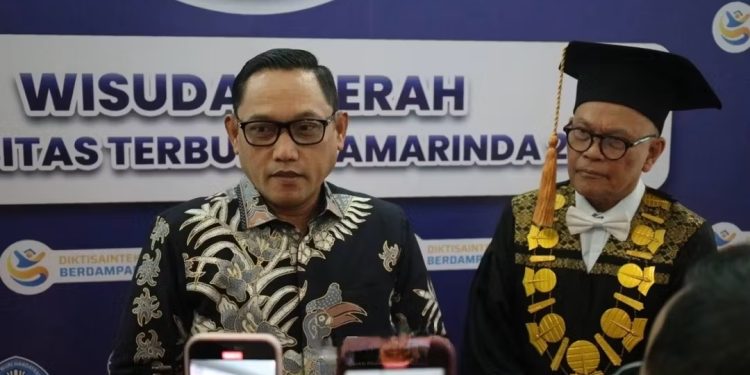 1.168 Lulusan Universitas Terbuka Siap Bangun Kaltim