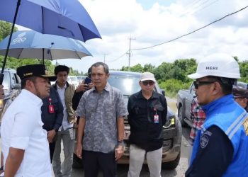 Gubernur Tinjau Jalur Pesisir, Gelontor Rp235 Miliar Perbaikan Jalan Muara Badak-Bontang Lestari