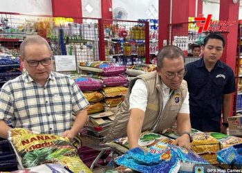 Polda Kaltim Cek Harga Beras di Pasar Sepinggan dan Toko Sembako