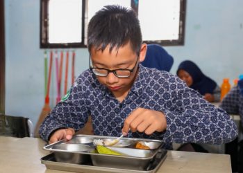 3.700 Pelajar di Wilayah Delineasi IKN Dapat “Jatah” MBG dan CKG