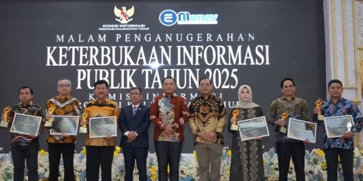 Gubernur Minta Kepala Daerah dan Pimpinan OPD Buka Informasi ke Publik 