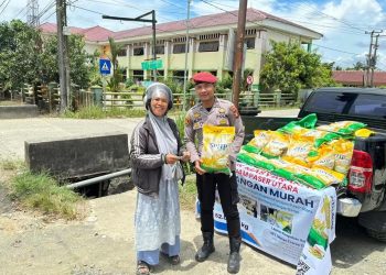 Polres PPU Gandeng Bulog Gelar GPM di Kelurahan Petung