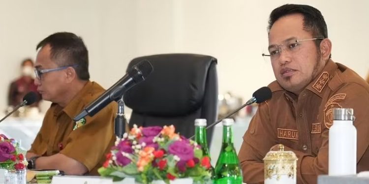 Gubernur Ingatkan OPD Tak Persulit Birokrasi, Larang Terima Suap
