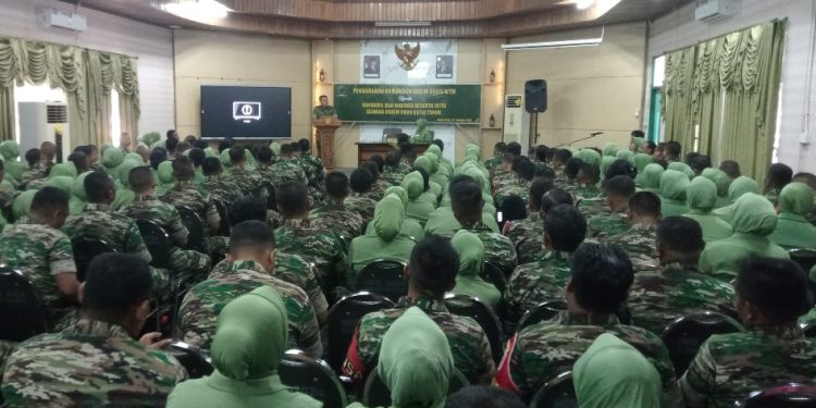 Dandim Kutai Timur Beri Arahan Danramil, Babinsa, dan Persit