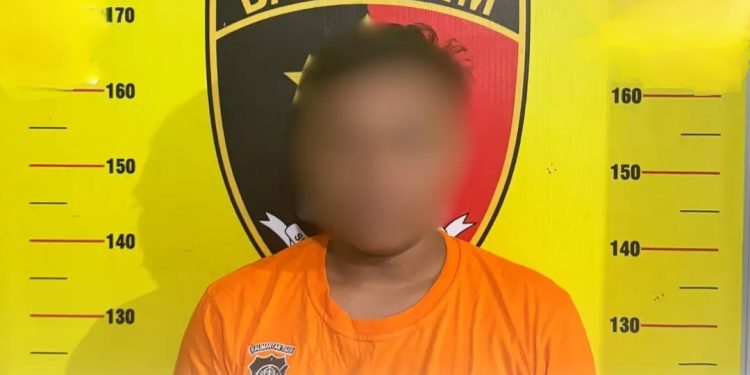 Polisi Geledah Rumah Tersangka Pengedar Sabu di Sanga-Sanga 