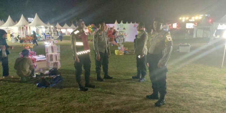 Regu 1 Peleton Siaga Amankan Lomba Dangdut dan Ekonomi Kreatif