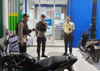 Patroli Obyek Vital, Personel Polda Sambangi Tiga Lokasi di Kutai Barat