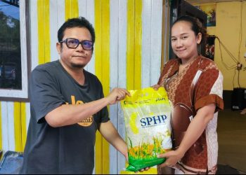 Polres Gandeng Wartawan Salurkan 740 Karung Beras untuk Warga