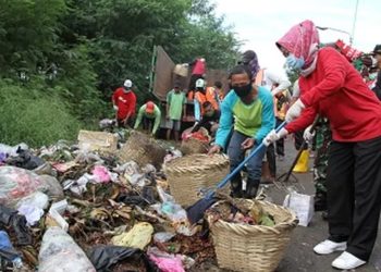 BUMDes Berpotensi Kelola Sampah Jadi Unit Usaha Desa