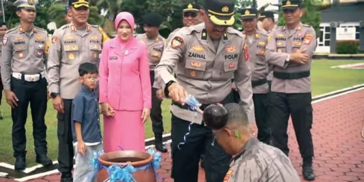 67 Personel Polres Kutai Kartanegara Naik Pangkat