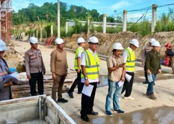 Stamarena Polri Tinjau Proyek RS Bhayangkara Samarinda