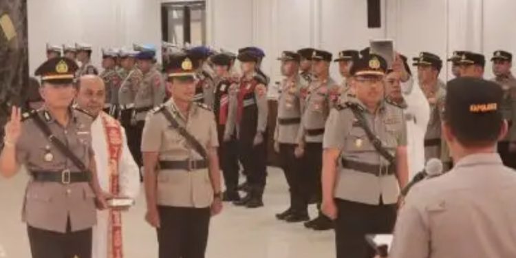 Sertijab Kabag Ren dan Kabag Log, Kapolres Tegaskan Pentingnya Profesionalisme