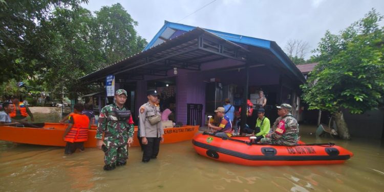 Debit Air Meningkat, 40 Rumah Warga Batu Timbau Ulu Terendam