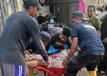 Tim Relawan Kaltim Evakuasi Warga Sakit di Lokasi Bencana Aceh Tamiang