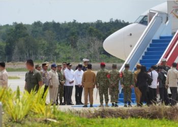 Gubernur Kaltim Lepas Kepulangan Presiden Prabowo dari IKN