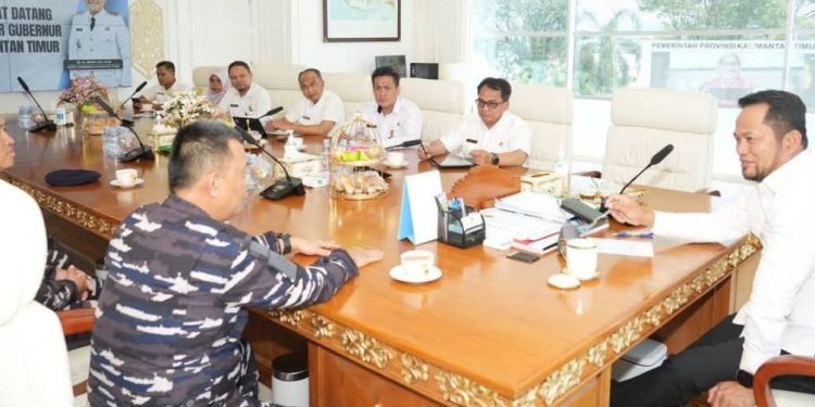 Gubernur dan Pangkodaeral Bahas Penguatan Keamanan Laut dan IKN