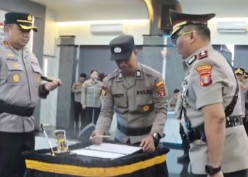 Kapolresta Samarinda Pimpin Sertijab Tiga Pejabat, Tekankan Profesionalisme 