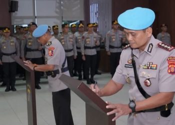 Kapolda Kaltim Pimpin Sertijab Kabid Propam