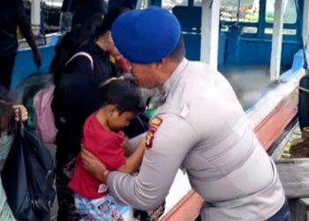 Satpolairud Amankan Kedatangan Kapal Penumpang Dermaga Mahulu