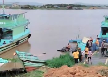 Feri Fatimah 2 Karam di Mahakam, Diduga Lambung Kapal Bocor 