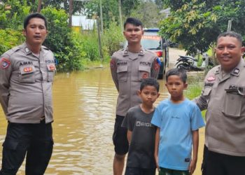 Sungai Sangatta Meluap, Jalan Masgo Rukun Terendam Air 1 Meter