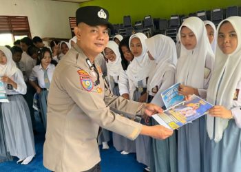 Polres Intensifkan Program Polisi ke Sekolah di Wahau dan Sangatta 
