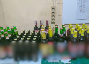Polsek Tenggarong Sita Puluhan Botol Miras Saat Operasi Pekat