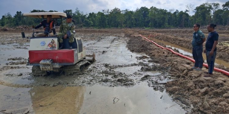 Kodim 0909/Kutai Timur Dorong Cetak Sawah Rakyat Perkuat Pangan