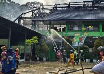 Kebakaran SMPN 2 Samarinda, Delapan Ruang Kelas Hangus