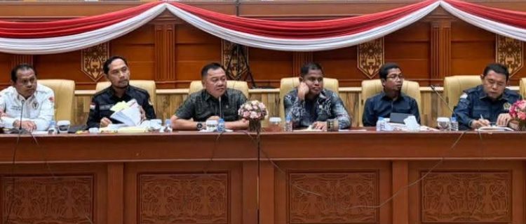 Semrawut dan Membahayakan, DPRD Samarinda Dorong Sistem Kabel Bawah Tanah