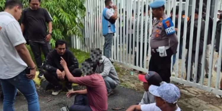 Empat Pelaku Tiket Palsu Persija-Persib di Stadion Segiri Jadi Tersangka