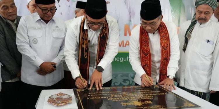Gus Yahya Resmikan Gedung PWNU Kaltim di Samarinda