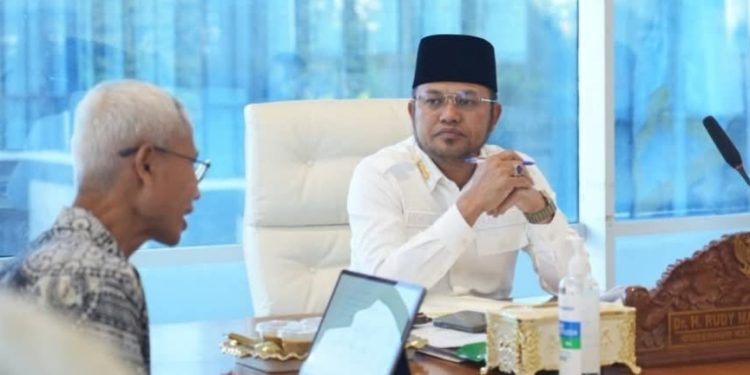 Gubernur Minta Seleksi Direksi Bankaltimtara Segera Dilaksanakan