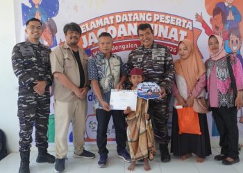Lanal Sangatta Khitan Gratis 85 Anak di Bengalon