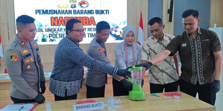 Polres Kutai Timur Musnahkan 29,26 Gram Sabu, Empat Tersangka Ditangkap